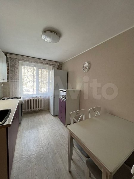 Продается 4-комн квартира, 74 м², р-н Российская ул, 