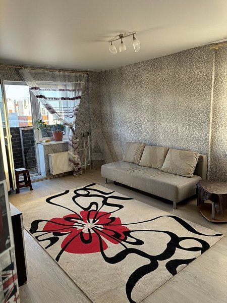 2-комн квартира, 61.7 м², р-н Гидростроителей (№129426)