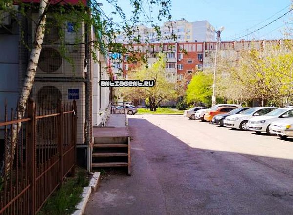 3-комн квартира, 65 м², р-н Славянский (№125712)