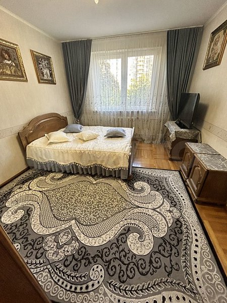 4-комн квартира, 100 м², р-н Восточно-кругликовский (№129076)