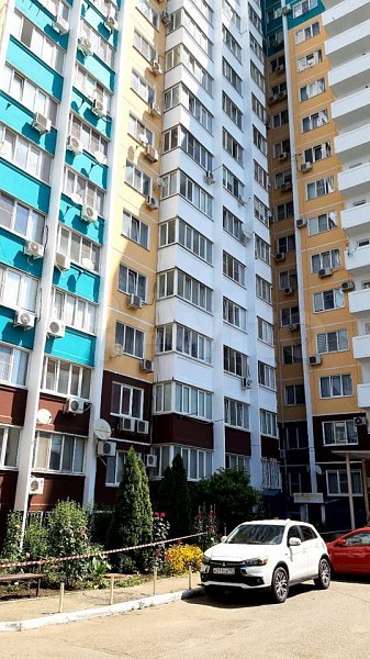 3-комн квартира, 74 м², р-н Комсомольский (№123943)