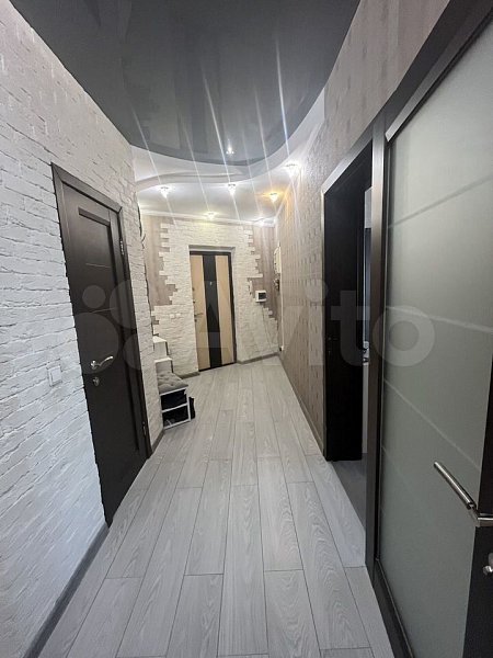 6-комн квартира, 184.6 м², р-н Фестивальный (№125348)