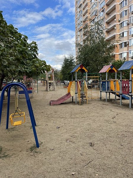 2-комн квартира, 65.2 м², р-н Фестивальный (№129641)