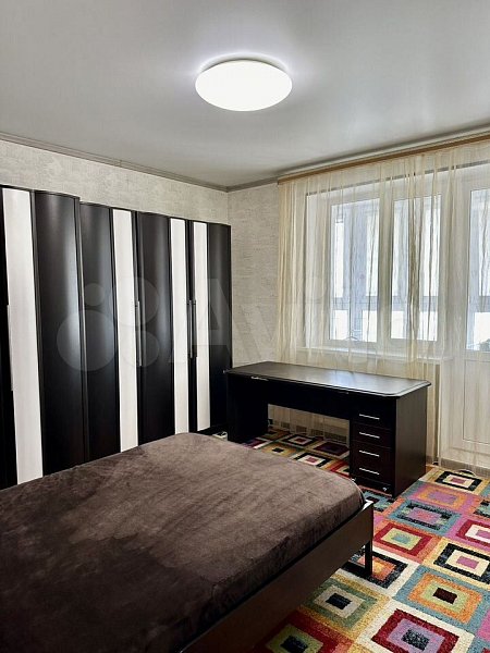 6-комн квартира, 200 м², р-н Комсомольский (№124378)