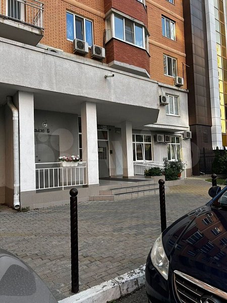 4-комн квартира, 90.6 м², р-н Фестивальный (№128702)