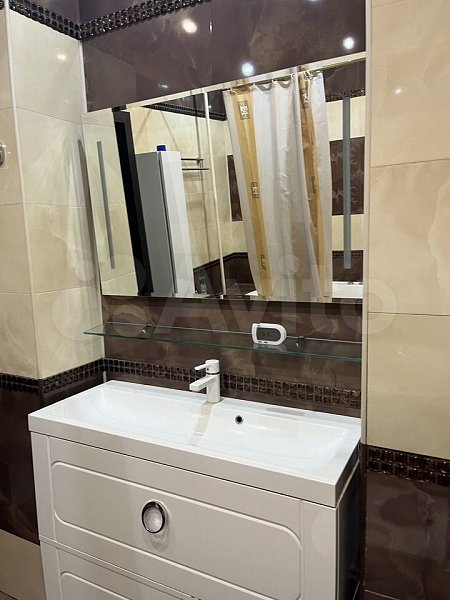 6-комн квартира, 184.6 м², р-н Фестивальный (№125348)