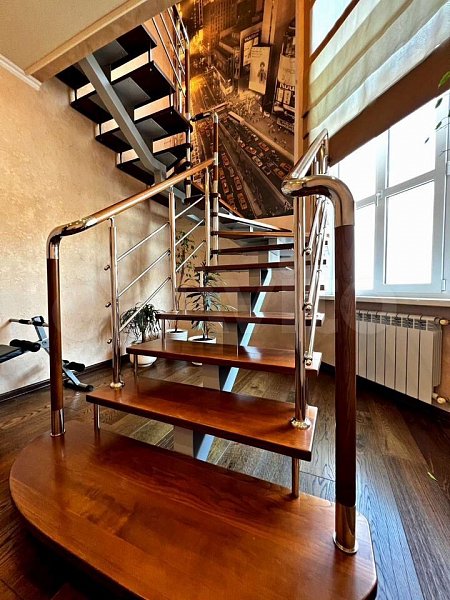 4-комн квартира, 296.7 м², р-н Фестивальный (№125024)