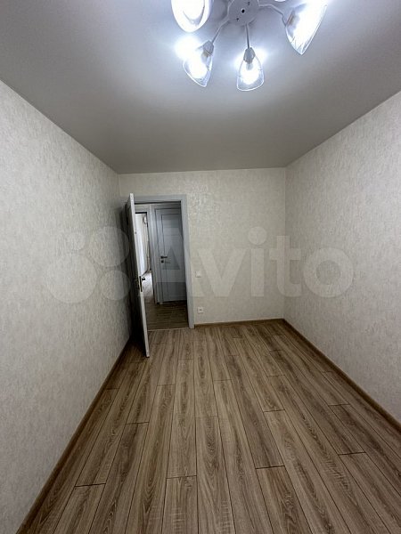 3-комн квартира, 68 м², р-н Комсомольский (№131086)