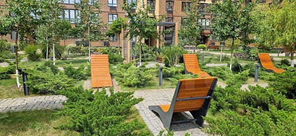 4-комн квартира, 95.5 м², р-н Российская ул (№124902)