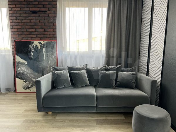 2-комн квартира, 54.4 м², р-н Центр (№128753)