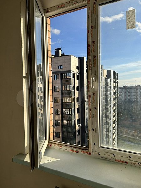 Продается 3-комн квартира, 90.8 м², р-н Российская ул, 