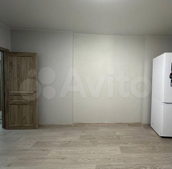 2-комн квартира, 60 м², р-н Энка - Баскет-холл (№130369)