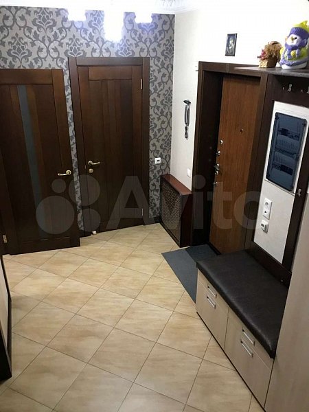 3-комн квартира, 83.9 м², р-н Российская ул (№124071)