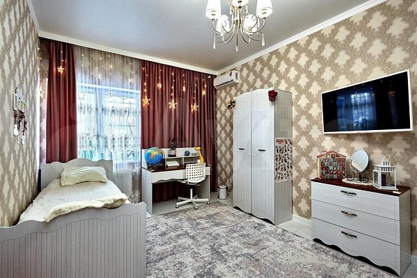 3-комн квартира, 97 м², р-н Гидростроителей (№125636)