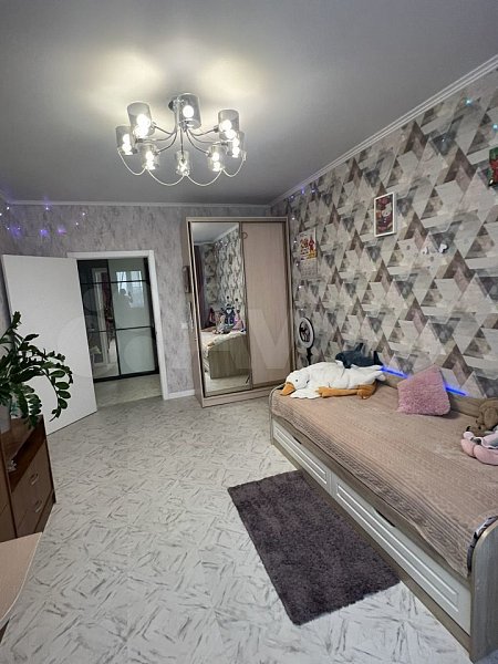 3-комн квартира, 96 м², р-н Гидростроителей (№126166)