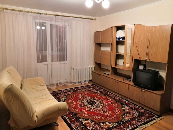 2-комн квартира, 47 м², р-н Центр (№130702)
