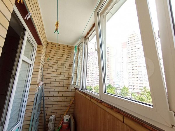2-комн квартира, 71 м², р-н Гидростроителей (№124237)