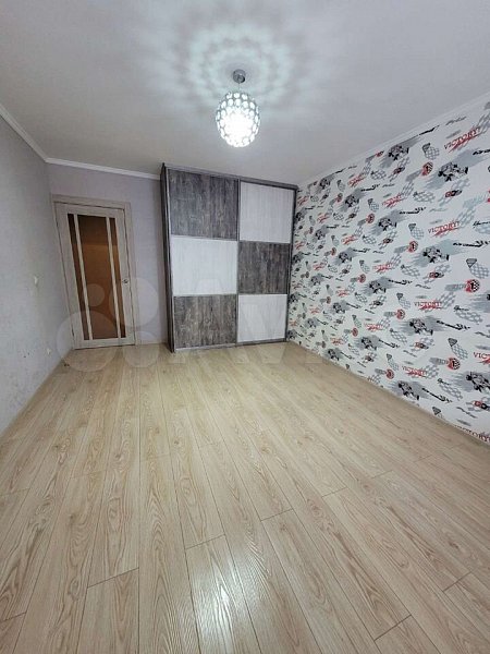 2-комн квартира, 67 м², р-н Молодежный (№124657)