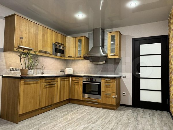 Продается 2-комн квартира, 66.2 м², р-н Славянский, 