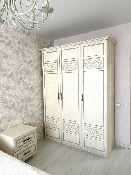 3-комн квартира, 82.8 м², р-н Парк Галицкого (№128062)