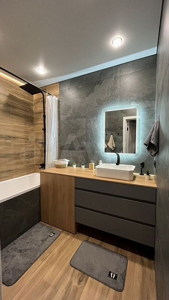 2-комн квартира, 58 м², р-н Центр (№129954)