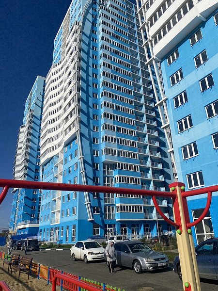 3-комн квартира, 76.2 м², р-н Гидростроителей (№125496)