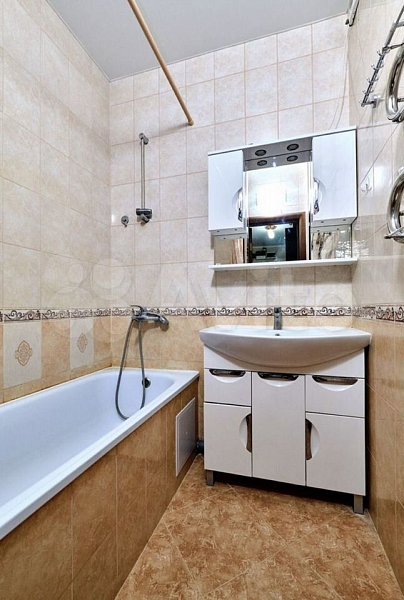 2-комн квартира, 68 м², р-н Парк Галицкого (№124481)