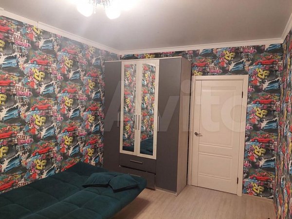 3-комн квартира, 74.8 м², р-н Парк Галицкого (№130204)