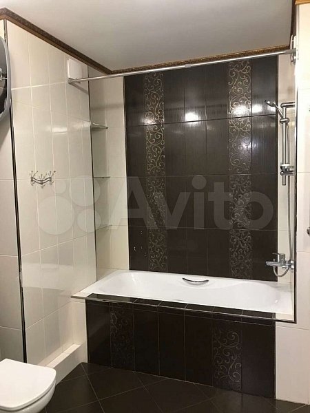 3-комн квартира, 83.9 м², р-н Российская ул (№124071)
