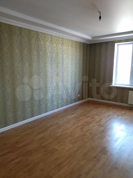 2-комн квартира, 64 м², р-н Российская ул (№124835)