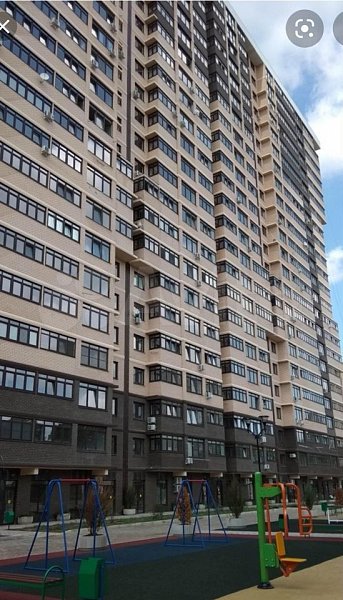 2-комн квартира, 76 м², р-н Центр (№123889)