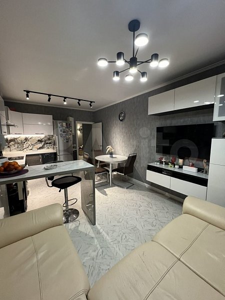 3-комн квартира, 96 м², р-н Гидростроителей (№126166)