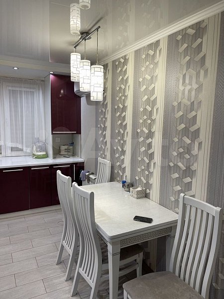 3-комн квартира, 68 м², р-н Комсомольский (№131409)