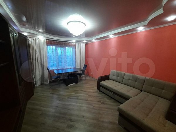 2-комн квартира, 62 м², р-н Центр (№127118)