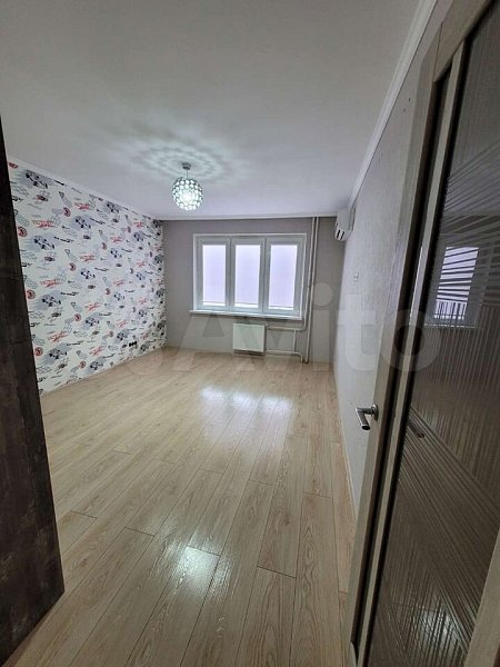 2-комн квартира, 67 м², р-н Молодежный (№124657)