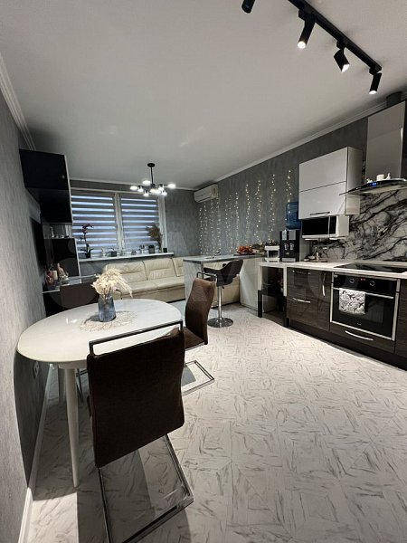 3-комн квартира, 96 м², р-н Гидростроителей (№126166)