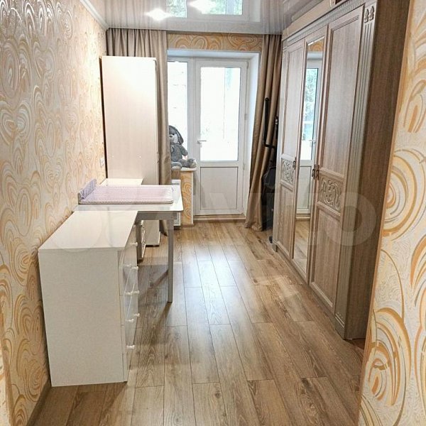 3-комн квартира, 56 м², р-н Гидростроителей (№129253)
