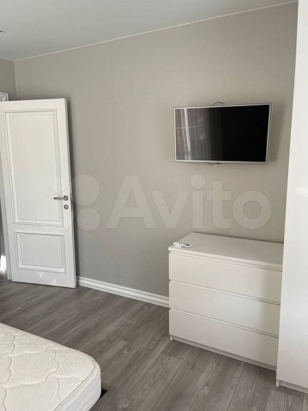 3-комн квартира, 78 м², р-н Немецкая деревня (№124248)