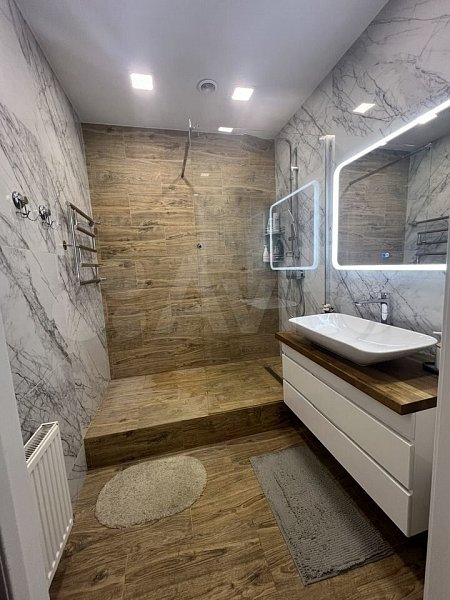 3-комн квартира, 96 м², р-н Гидростроителей (№126166)