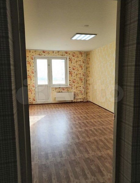 Продается 3-комн квартира, 74 м², р-н Гидростроителей, 