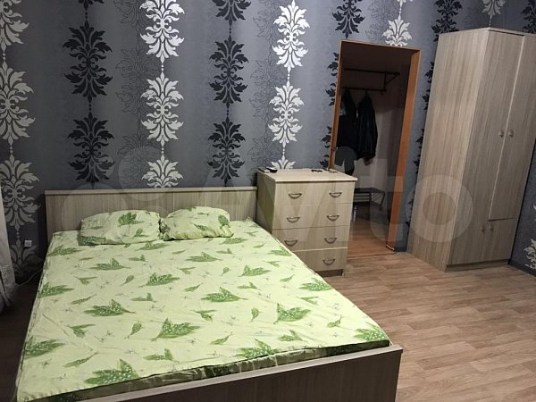 2-комн квартира, 66.5 м², р-н Российская ул (№124443)
