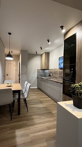 2-комн квартира, 58 м², р-н Центр (№129954)