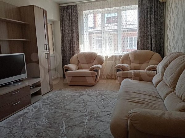 2-комн квартира, 57.1 м², р-н Российская ул (№124470)