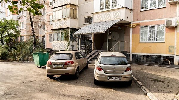 3-комн. квартира, 77.4 м², р-н Юбилейный, Краснодар (№129722)