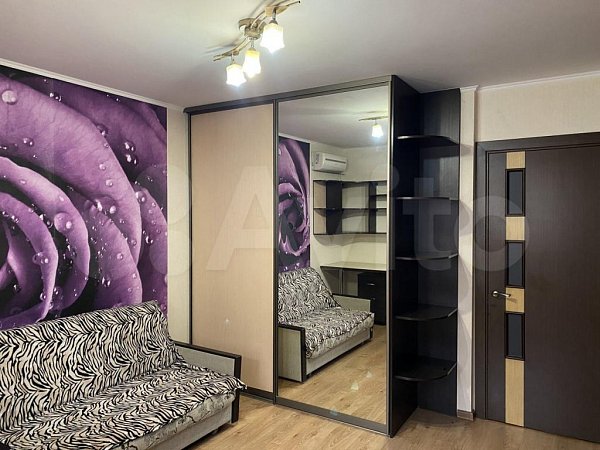 3-комн квартира, 90.7 м², р-н Российская ул (№124663)