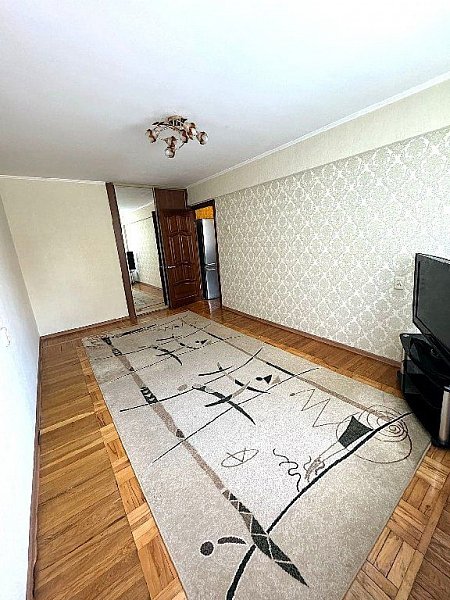 Продается 1-комн квартира, 30.2 м², р-н Центр, 
