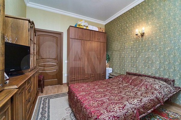 Продается 3-комн квартира, 76 м², р-н Центр, 