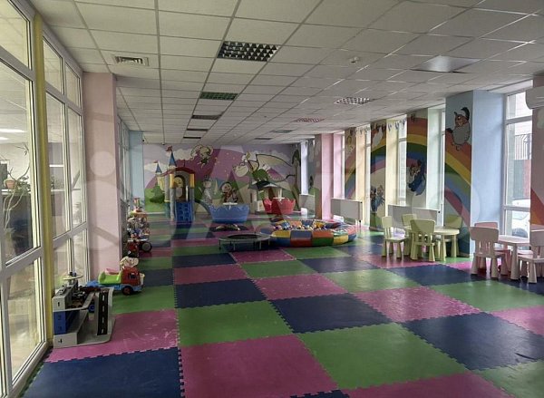 2-комн квартира, 79 м², р-н Центр (№130650)