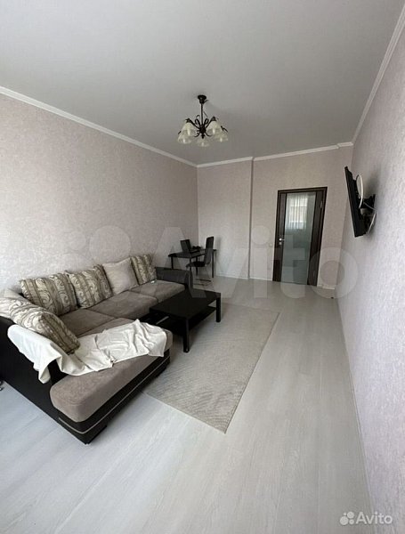 2-комн квартира, 64 м², р-н Фестивальный (№128980)
