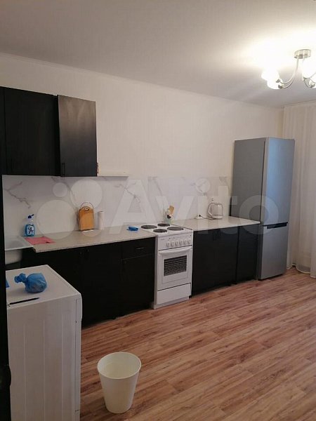 3-комн квартира, 84.9 м², р-н Гидростроителей (№131476)